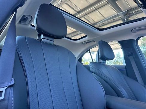 Used 2025 Mercedes-Benz E 350 Sedan image 20