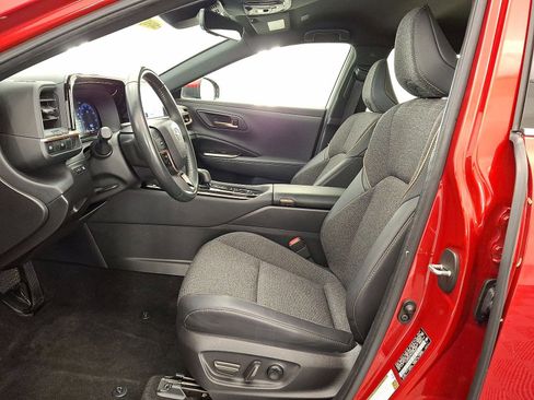 Used 2024 Toyota Crown XLE image 11