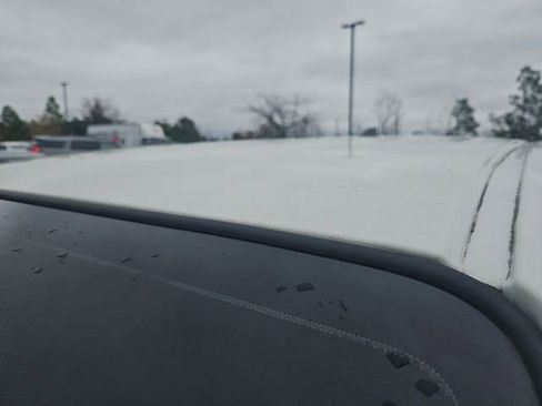 Certified 2024 Nissan Frontier S image 6