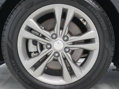 Used 2019 Hyundai Sonata Limited w/ Ultimate Package 04 image 28