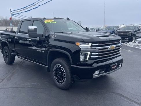 Used 2023 Chevrolet Silverado 3500 High Country image 8