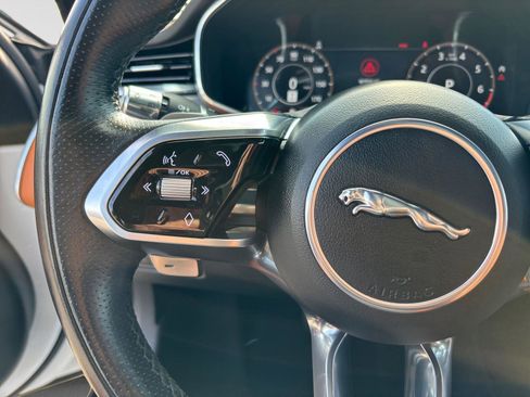 Used 2021 Jaguar XF R-Dynamic SE AWD/4WD image 26