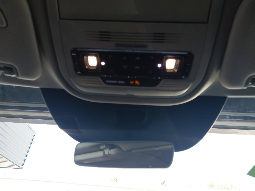 New 2026 Lincoln Aviator AWD image 21