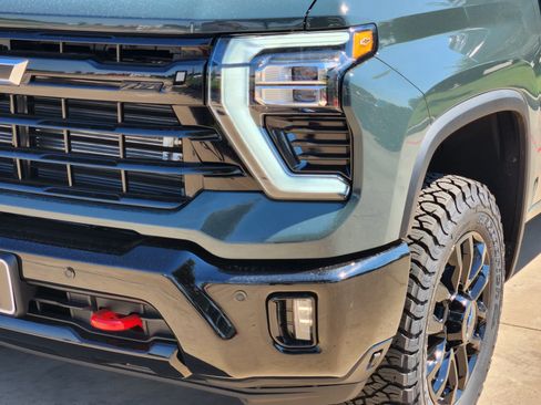 New 2026 Chevrolet Silverado 2500 LT w/ Trail Boss Package image 17