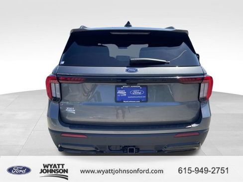 New 2026 Ford Explorer ST-Line w/ ST-Line Street Pack image 4