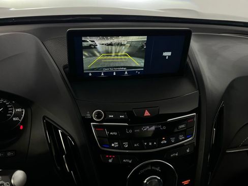 Used 2025 Acura RDX SH-AWD image 14