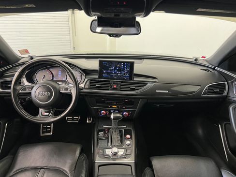 Used 2013 Audi S6 Prestige image 16
