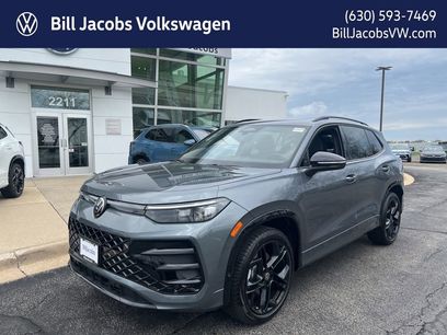 Used 2025 Volkswagen Tiguan SE R-Line