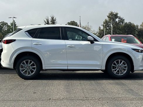 New 2025 MAZDA CX-5 AWD 2.5 S w/ Select Package image 4