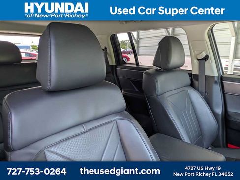 Used 2024 Hyundai Santa Fe SEL FWD image 6