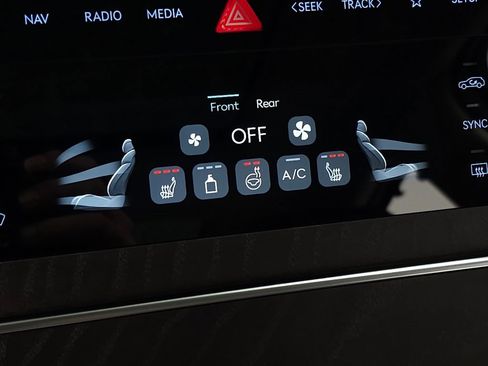 New 2026 Genesis GV80 2.5T Select image 26