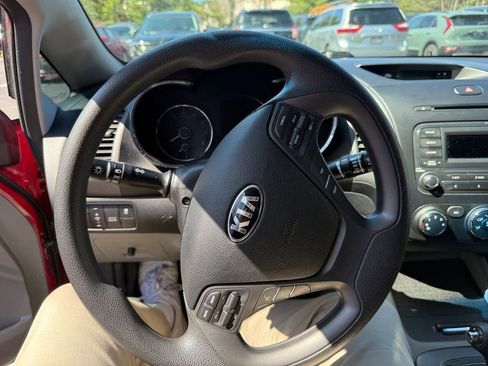 Used 2014 Kia Forte LX w/ Popular Package image 14