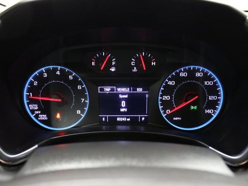 Used 2018 Chevrolet Equinox LT AWD/4WD image 11