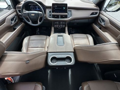 Used 2024 Chevrolet Tahoe High Country w/ Premium Package image 29