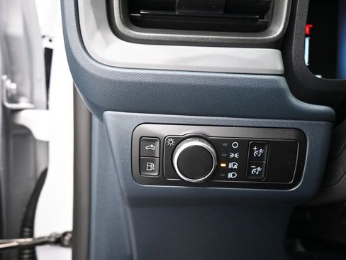 New 2025 Ford Maverick XLT w/ Equipment Group 301A image 12