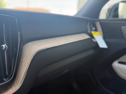 New 2026 Volvo XC60 B5 Plus w/ Protection Package Premier image 22