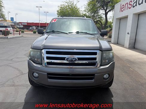 Used 2014 Ford Expedition Limited w/ Equipment Group 301A RWD image 3
