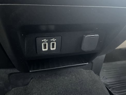 Used 2019 Ford F150 XLT w/ Equipment Group 301A Mid image 22