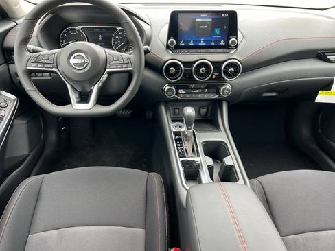 New 2025 Nissan Sentra SR FWD image 3