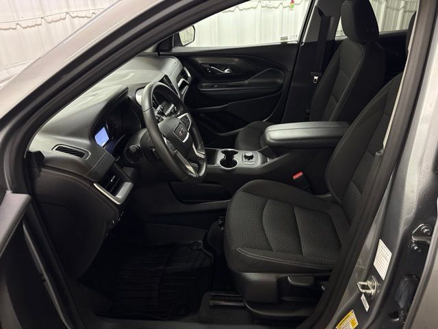 Used 2024 GMC Terrain SLE FWD image 27