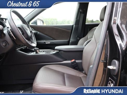 Used 2024 Lexus TX 350 AWD w/ Captains Chair Package image 25