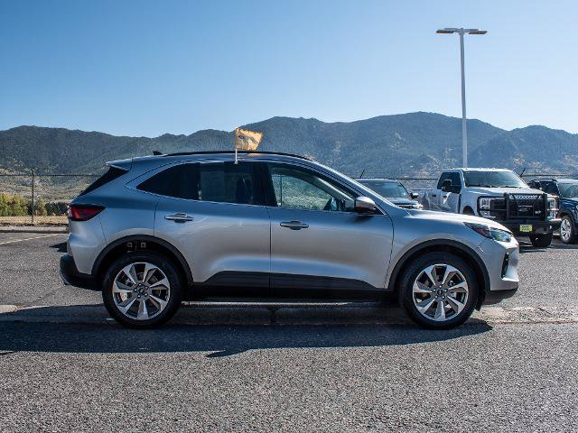 Certified 2024 Ford Escape Platinum AWD/4WD image 4