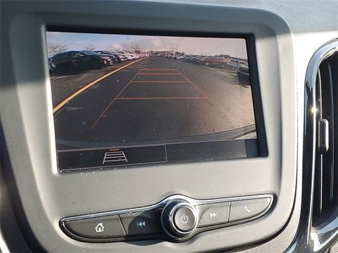 Certified 2022 Chevrolet Equinox RS image 5