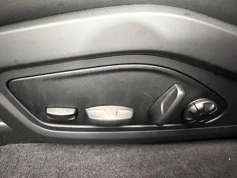 Certified 2026 Porsche Taycan RWD image 22