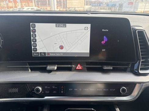 Used 2023 Kia Sportage SX Prestige image 15