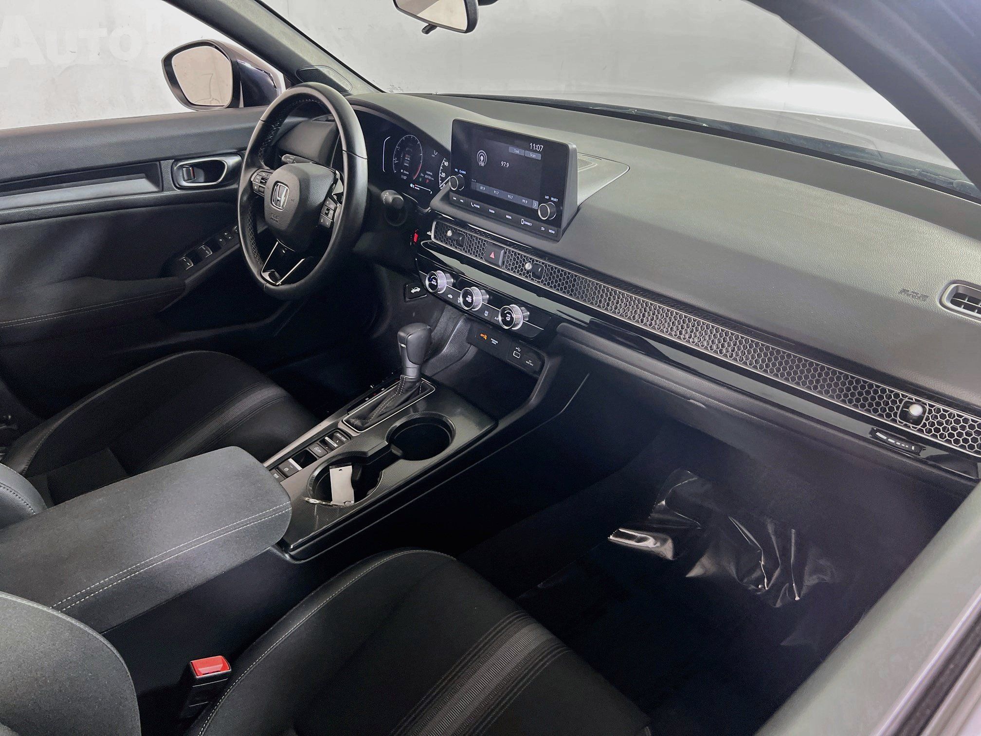 Used 2024 Honda Civic Sport image 26