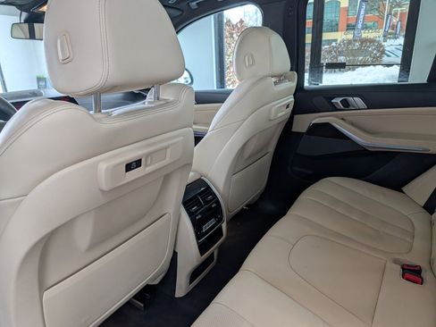 Used 2021 BMW X5 xDrive45e w/ Premium Package image 13