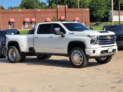 Used 2025 Chevrolet Silverado 3500 High Country w/ Technology Package