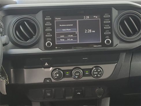 Certified 2022 Toyota Tacoma SR image 18