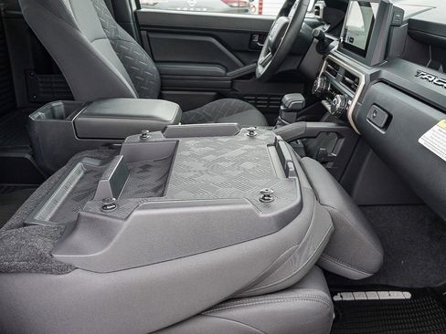 New 2025 Toyota Tacoma SR image 27