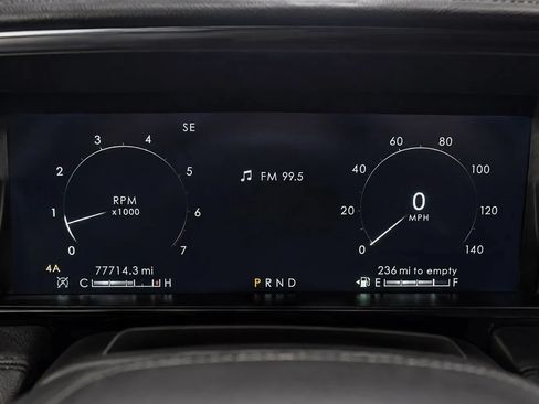 Used 2019 Lincoln Navigator Reserve AWD/4WD image 9