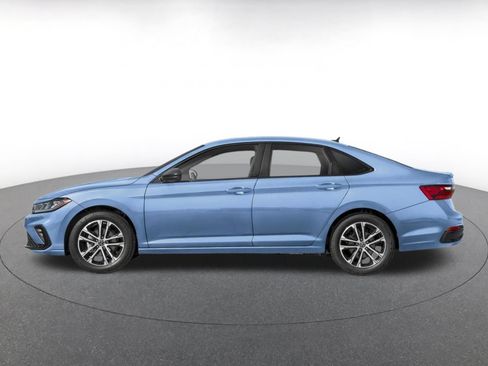 Used 2025 Volkswagen Jetta Sport FWD image 3