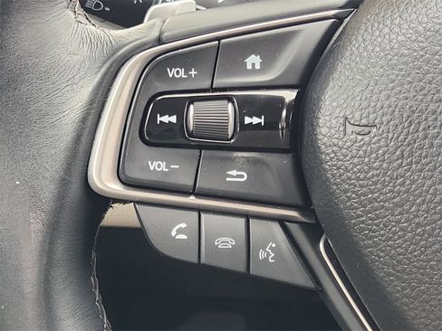 Certified 2018 Honda Accord Touring image 27