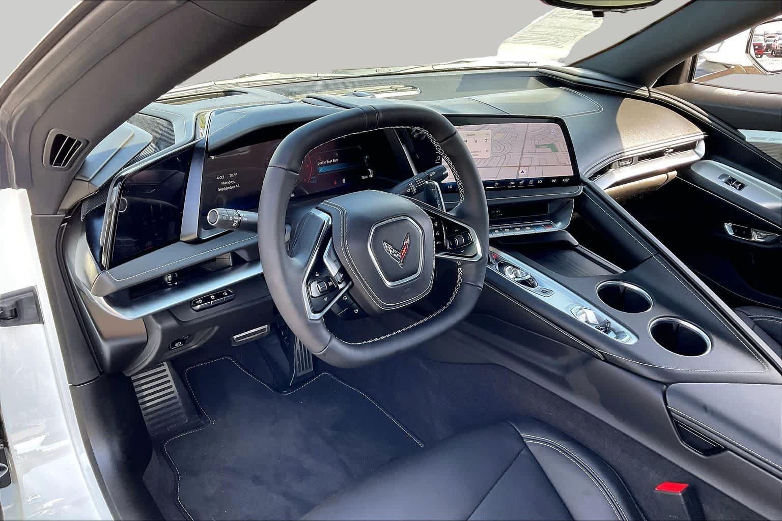 Used 2026 Chevrolet Corvette Stingray Preferred Cpe RWD image 15