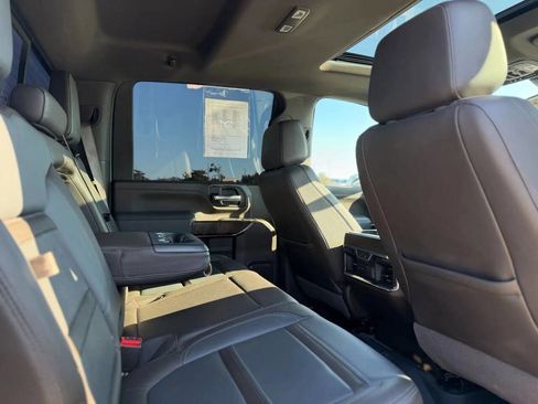 Used 2020 GMC Sierra 2500 Denali w/ Denali Ultimate Package image 21