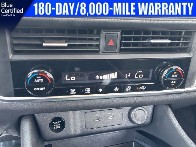 Used 2025 Nissan Rogue SV FWD image 27