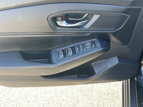 Used 2023 Honda Accord EX image 15