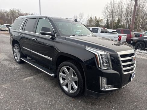 Used 2019 Cadillac Escalade Premium Luxury image 8