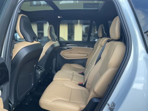 Used 2019 Volvo XC90 T6 Momentum w/ Advanced Package AWD/4WD image 23