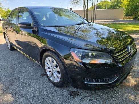 Used 2013 Volkswagen Passat 2.5 S FWD image 3