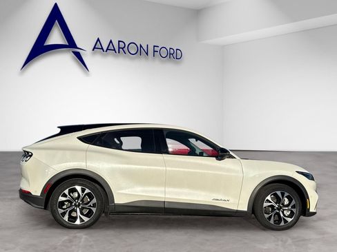 Used 2024 Ford Mustang Mach-E Select w/ Comfort Package Lite image 6