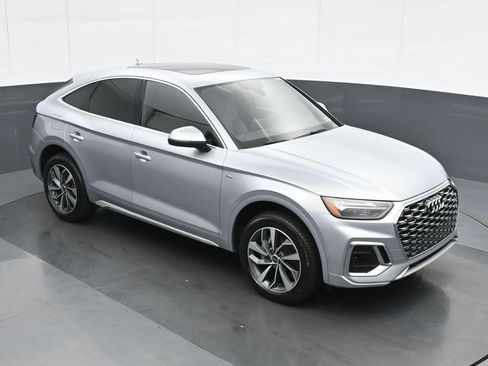 Used 2023 Audi Q5 2.0T Premium Plus w/ Premium Plus Package AWD/4WD image 24
