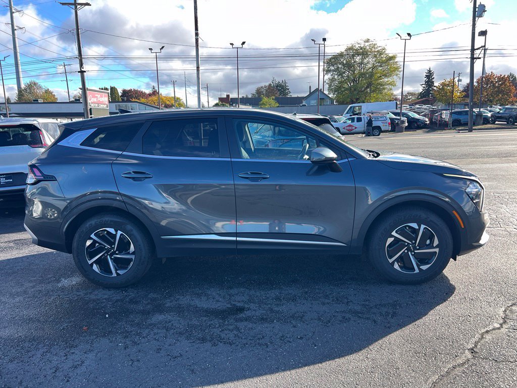 Certified 2023 Kia Sportage LX AWD/4WD image 6