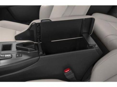 New 2026 Lexus UX 300h FWD image 13