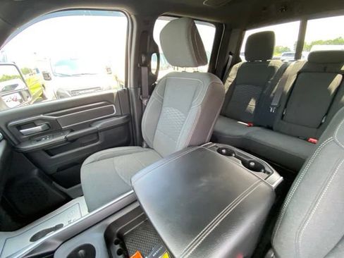 Used 2025 RAM 2500 Big Horn AWD/4WD image 12