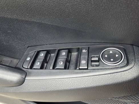 Used 2023 Kia Seltos LX AWD/4WD image 26
